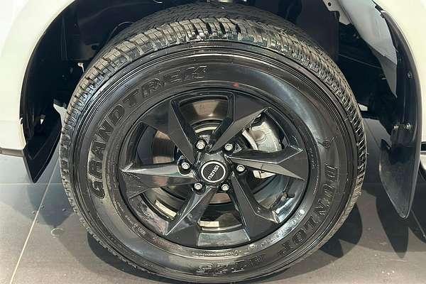 2025 Isuzu D-MAX X-RIDER 4X4