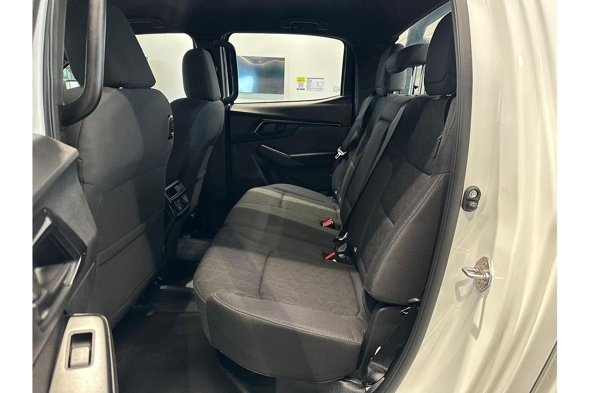 2025 Isuzu D-MAX X-RIDER 4X4