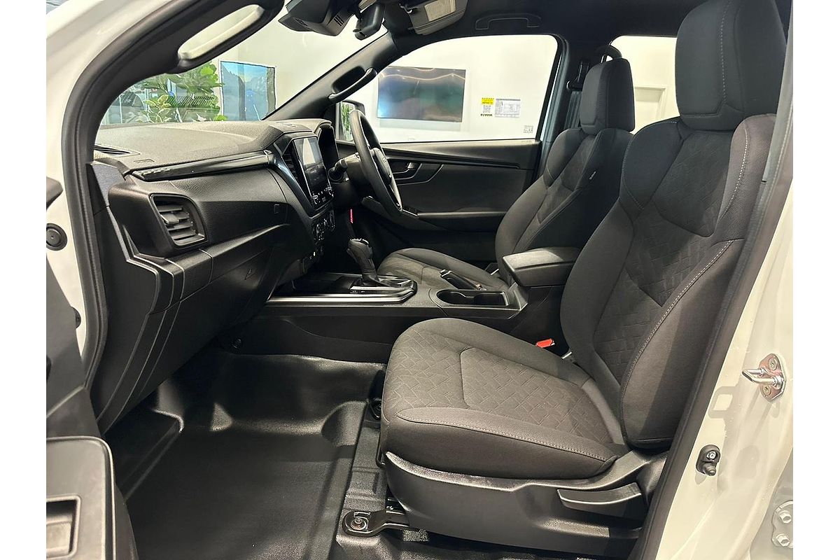 2025 Isuzu D-MAX X-RIDER 4X4