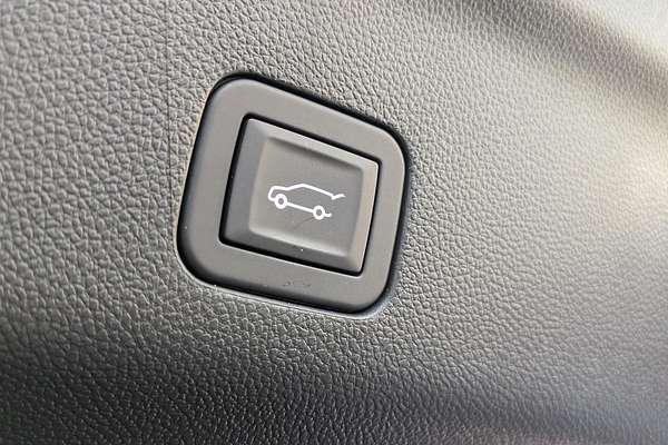 2025 GMC Yukon Denali T1