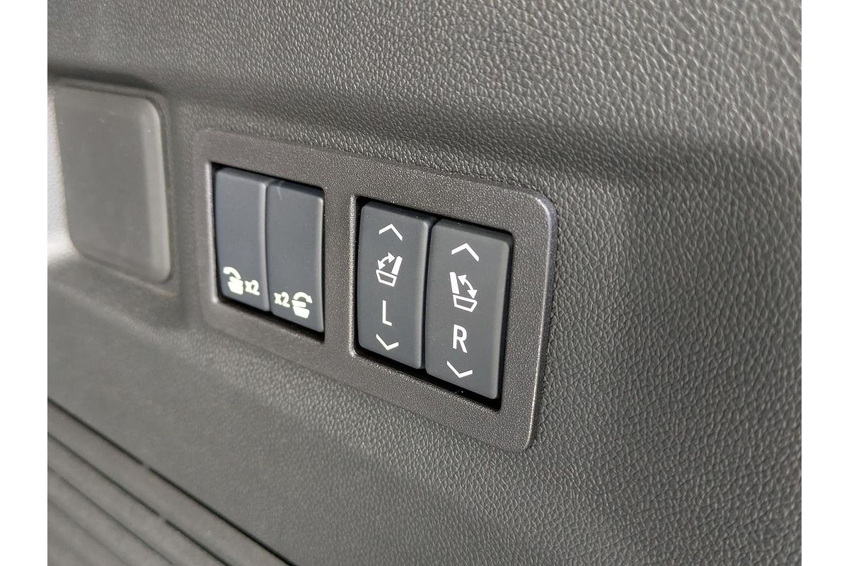 2025 GMC Yukon Denali T1