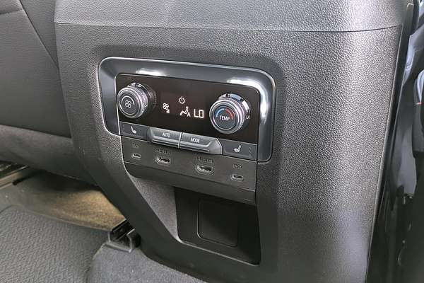 2025 GMC Yukon Denali T1