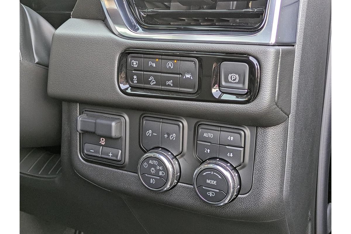2025 GMC Yukon Denali T1