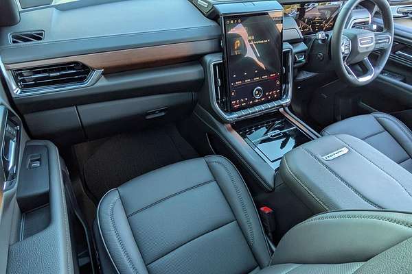 2025 GMC Yukon Denali T1