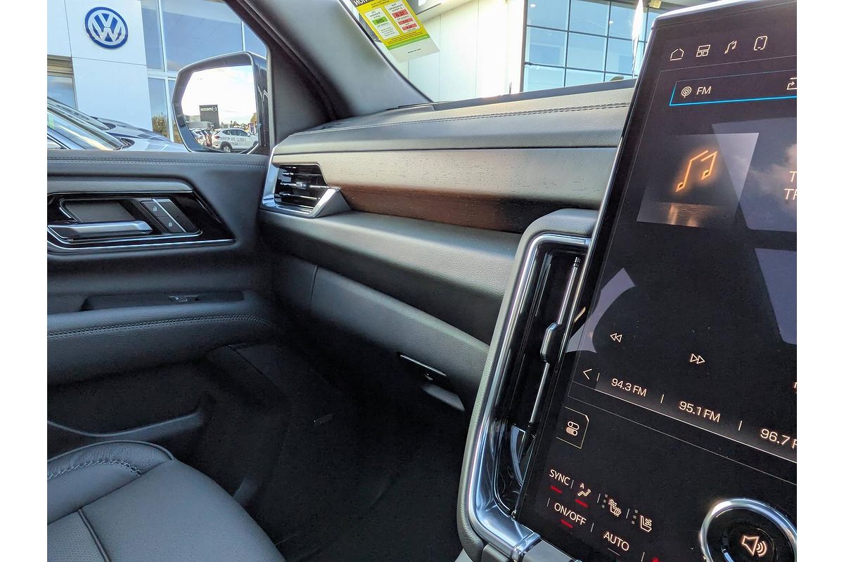 2025 GMC Yukon Denali T1