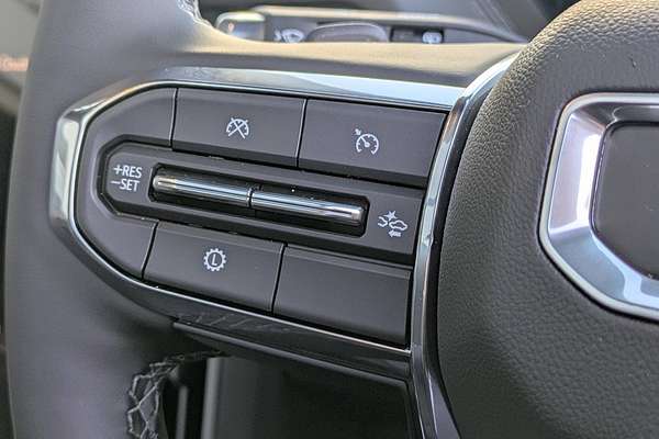 2025 GMC Yukon Denali T1