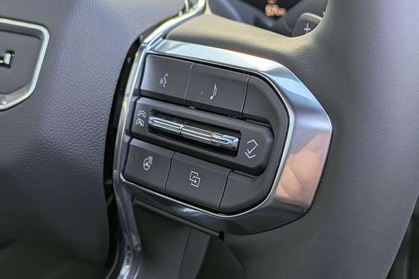 2025 GMC Yukon Denali T1