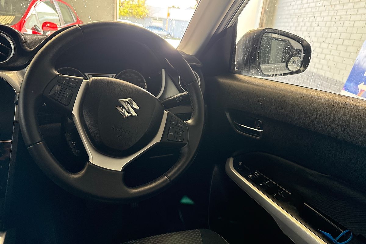 2016 Suzuki Vitara RT-S LY