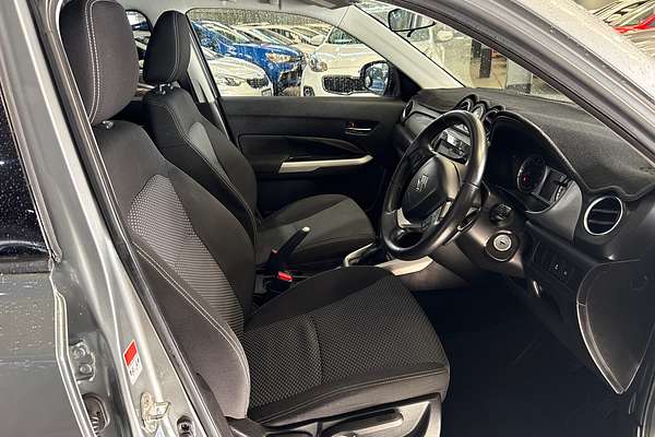 2016 Suzuki Vitara RT-S LY