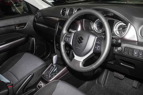 2024 Suzuki Vitara LY Series II