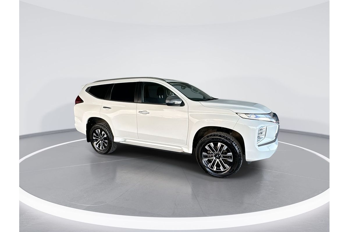 2022 Mitsubishi Pajero Sport GLS QF