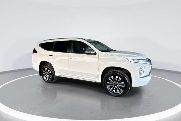 2022 Mitsubishi Pajero Sport GLS QF