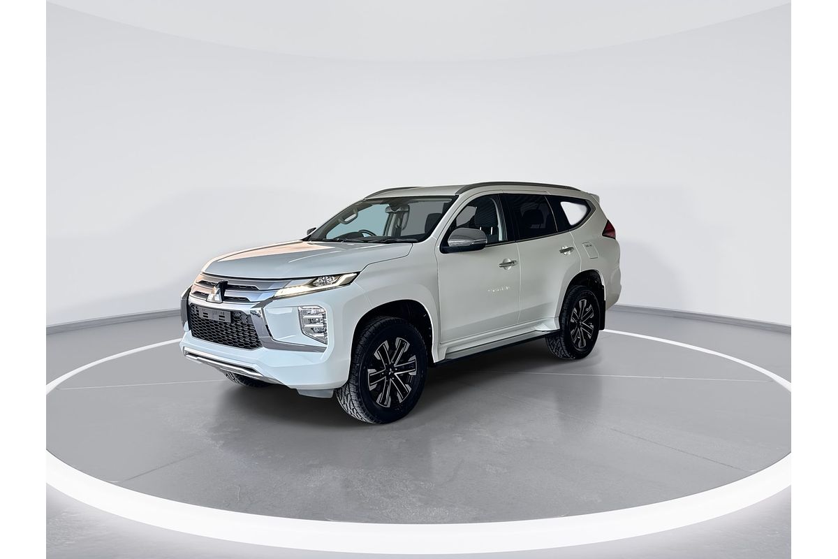 2022 Mitsubishi Pajero Sport GLS QF