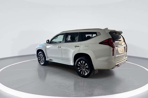 2022 Mitsubishi Pajero Sport GLS QF