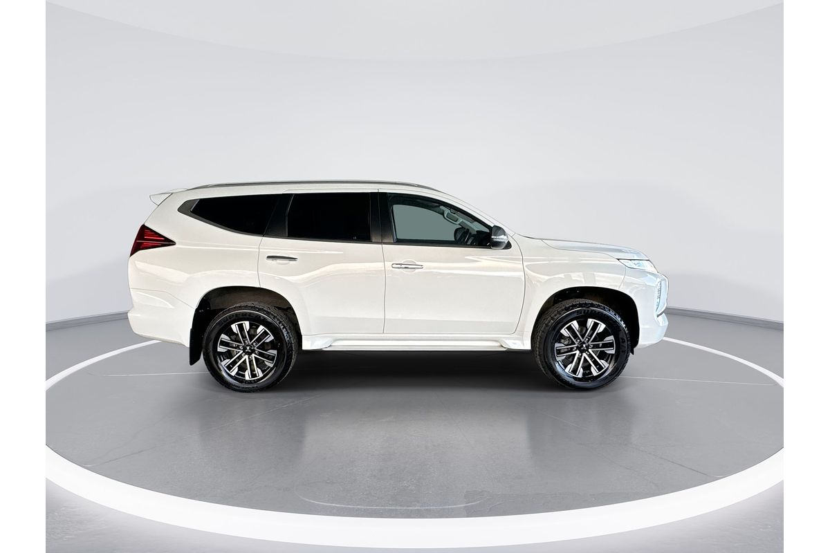 2022 Mitsubishi Pajero Sport GLS QF
