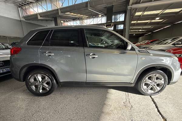 2016 Suzuki Vitara RT-S LY