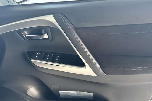 2022 Mitsubishi Pajero Sport GLS QF