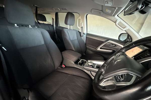 2022 Mitsubishi Pajero Sport GLS QF