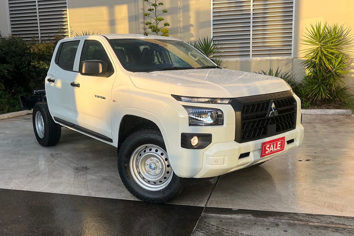 2025 Mitsubishi Triton GLX MV 4X4