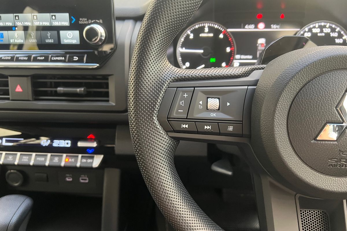 2025 Mitsubishi Triton GLX MV 4X4