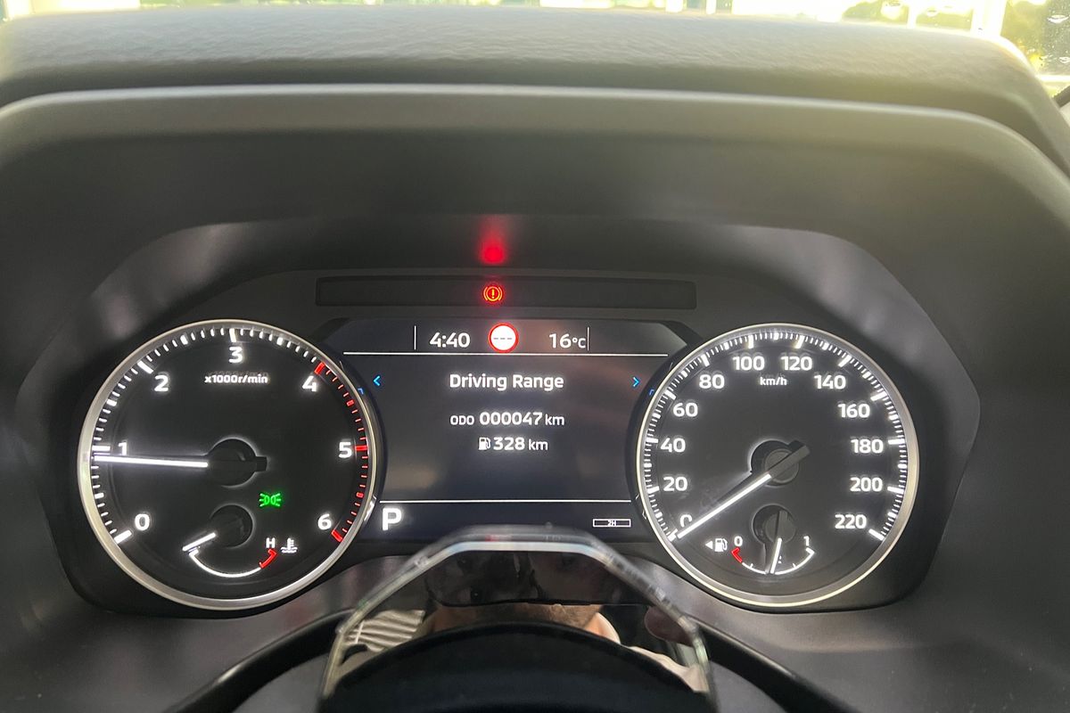 2025 Mitsubishi Triton GLX MV 4X4