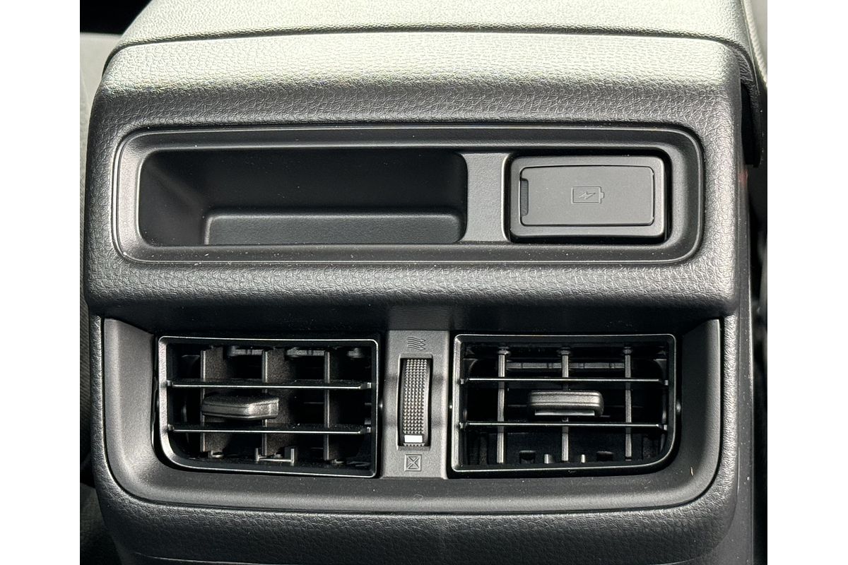 2025 Isuzu D-MAX SX 4X4