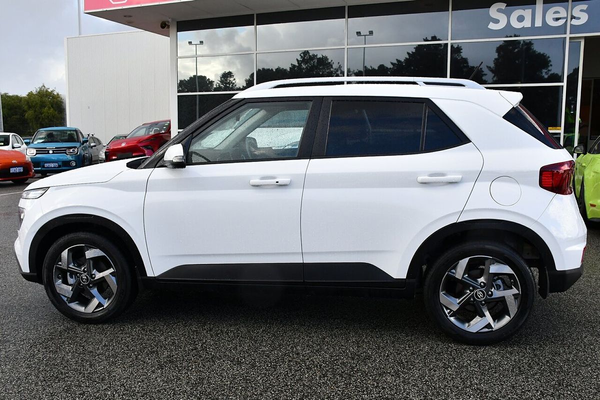 2024 Hyundai Venue Elite QX.V5