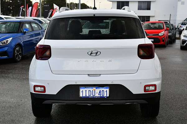 2024 Hyundai Venue Elite QX.V5