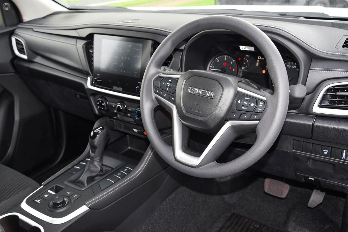 2025 Isuzu MU-X LS-M