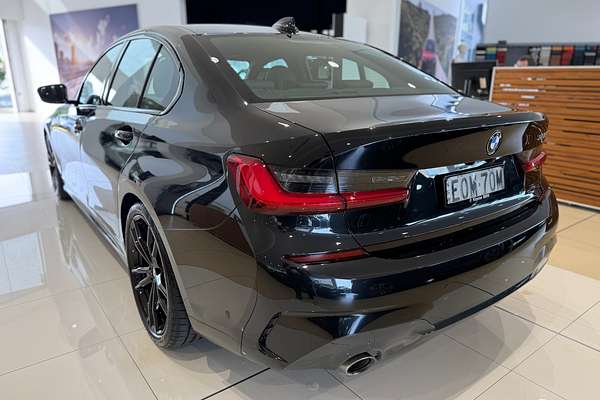 2020 BMW 3 Series 330i M Sport G20