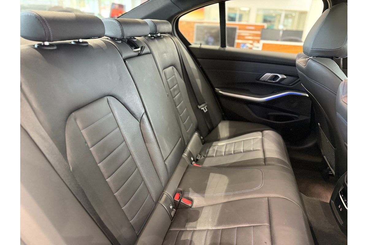 2020 BMW 3 Series 330i M Sport G20