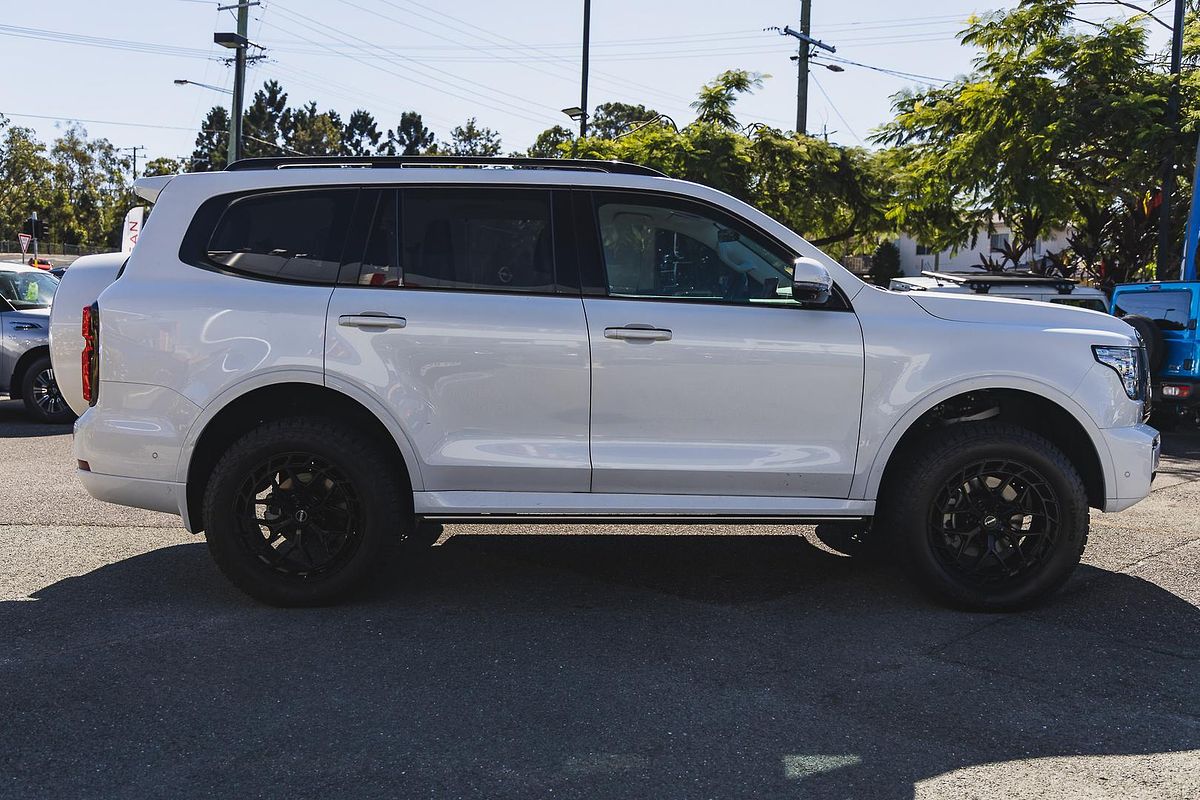 2024 GWM Tank 500 Ultra Hybrid P03