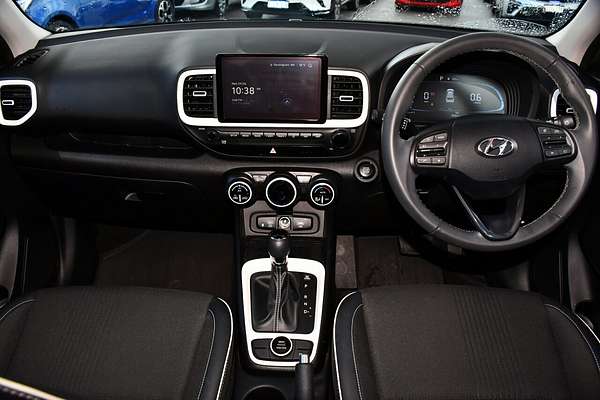 2024 Hyundai Venue Elite QX.V5