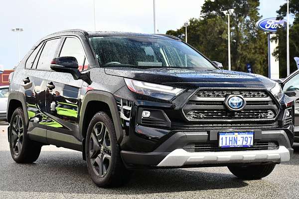 2024 Toyota RAV4 Edge AXAH54R