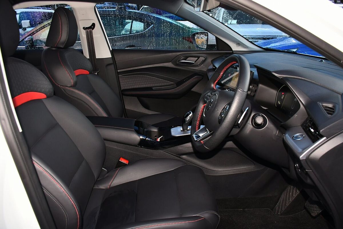 2024 MG MG5 Essence
