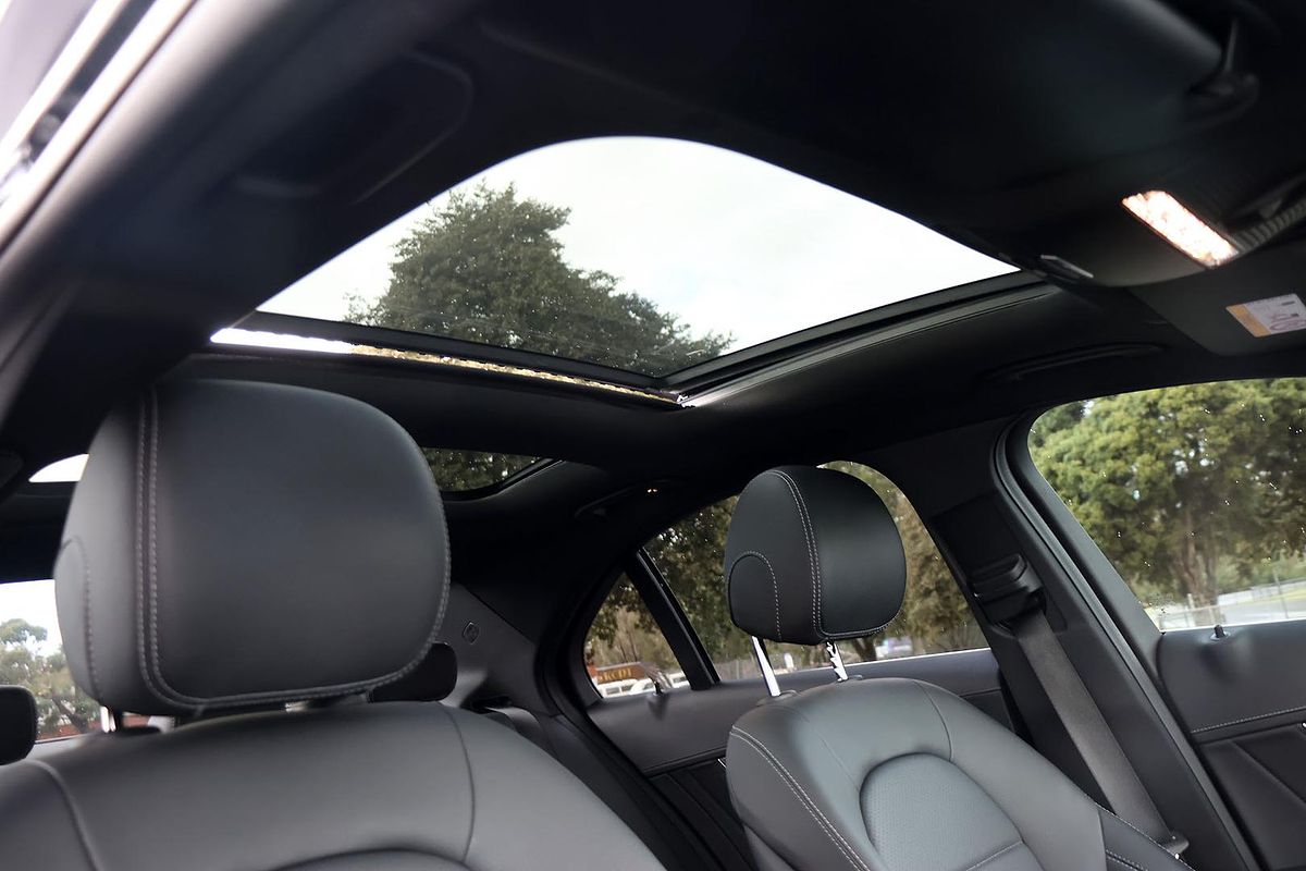 2019 Mercedes-Benz C-Class C200 W205
