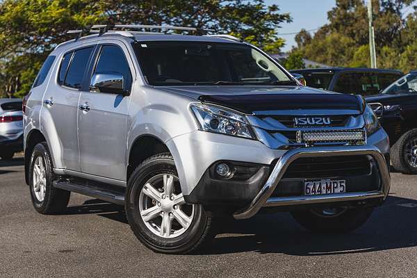 2016 Isuzu MU-X LS-T