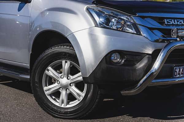 2016 Isuzu MU-X LS-T