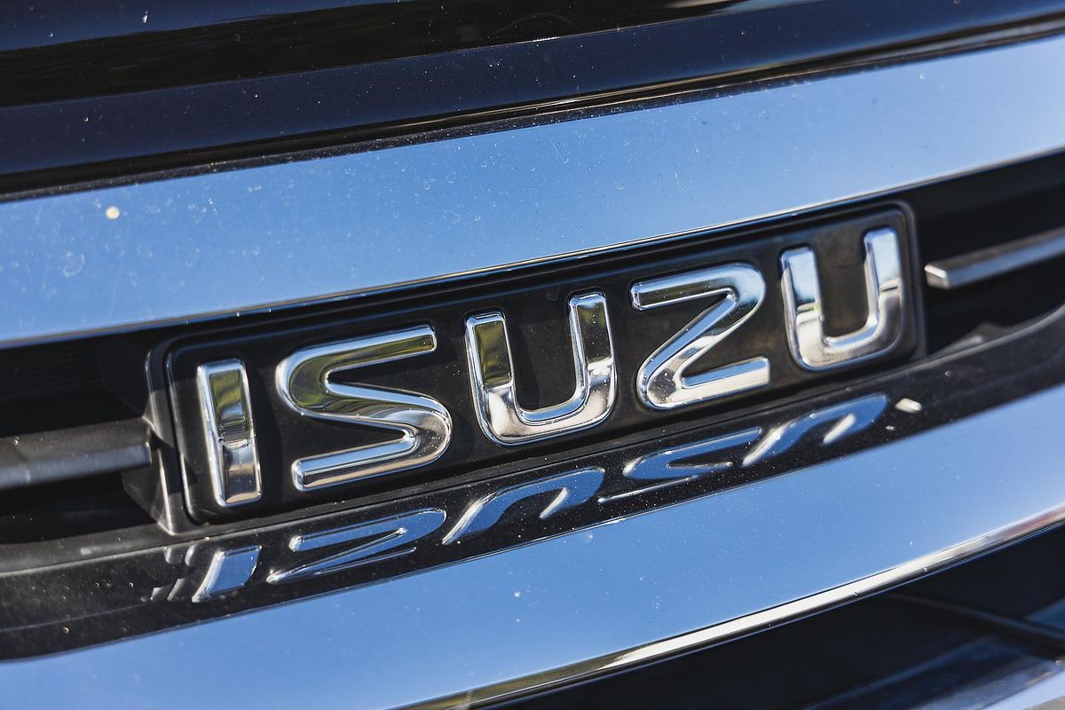 2016 Isuzu MU-X LS-T