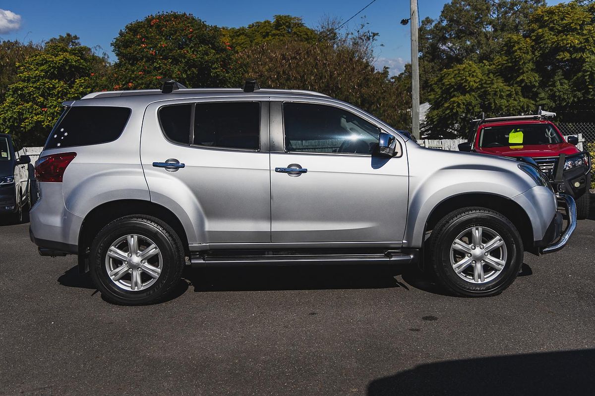 2016 Isuzu MU-X LS-T
