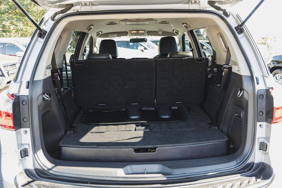 2016 Isuzu MU-X LS-T