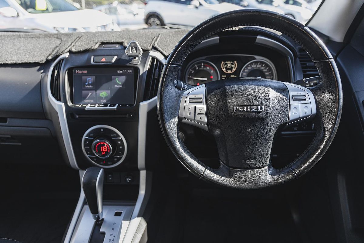 2016 Isuzu MU-X LS-T