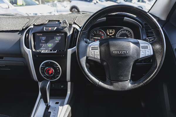 2016 Isuzu MU-X LS-T