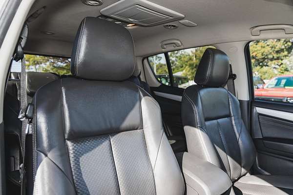 2016 Isuzu MU-X LS-T