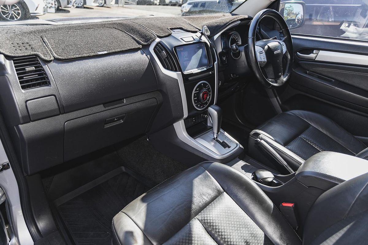 2016 Isuzu MU-X LS-T