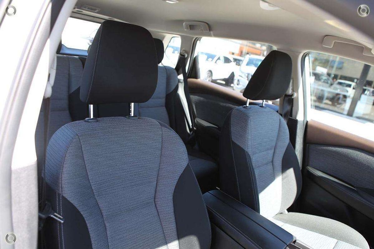 2023 Nissan X-TRAIL ST T33