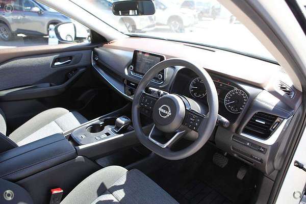 2023 Nissan X-TRAIL ST T33