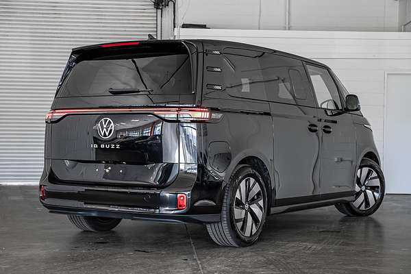 2025 Volkswagen ID. Buzz Pro BEV560 EB SWB