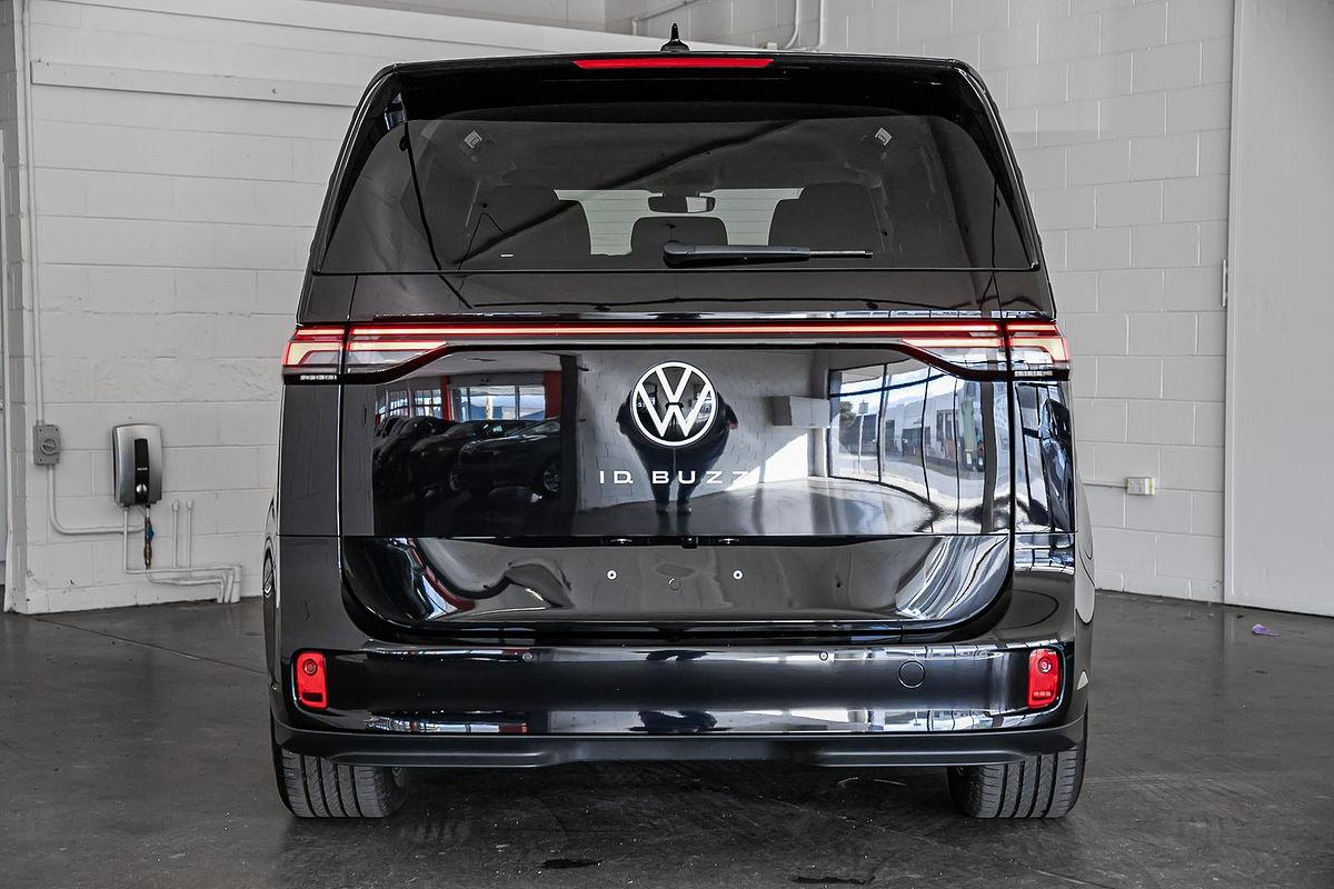 2025 Volkswagen ID. Buzz Pro BEV560 EB SWB