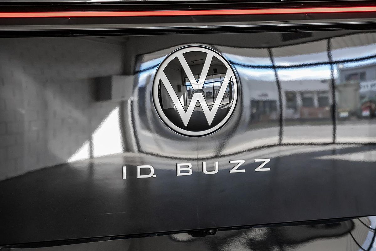 2025 Volkswagen ID. Buzz Pro BEV560 EB SWB